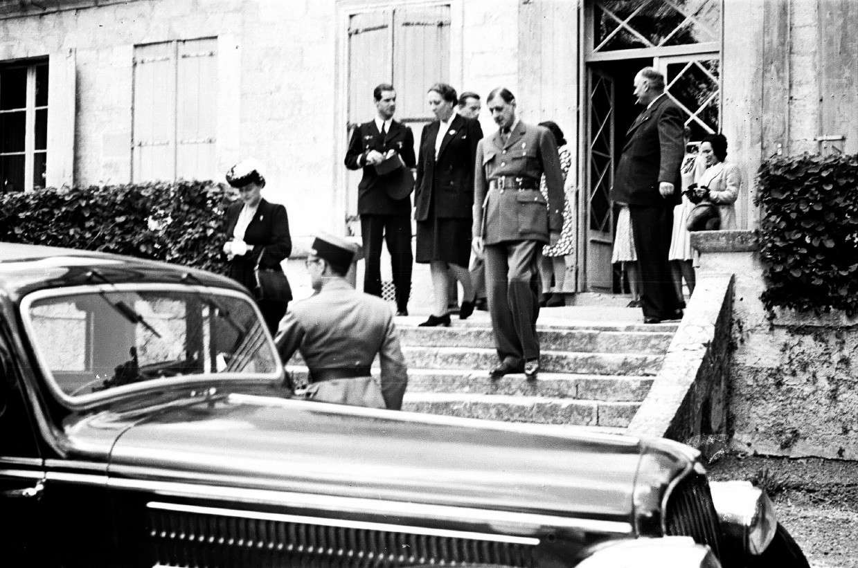 Départ du général de Gaulle Laroque 15 mai 1947